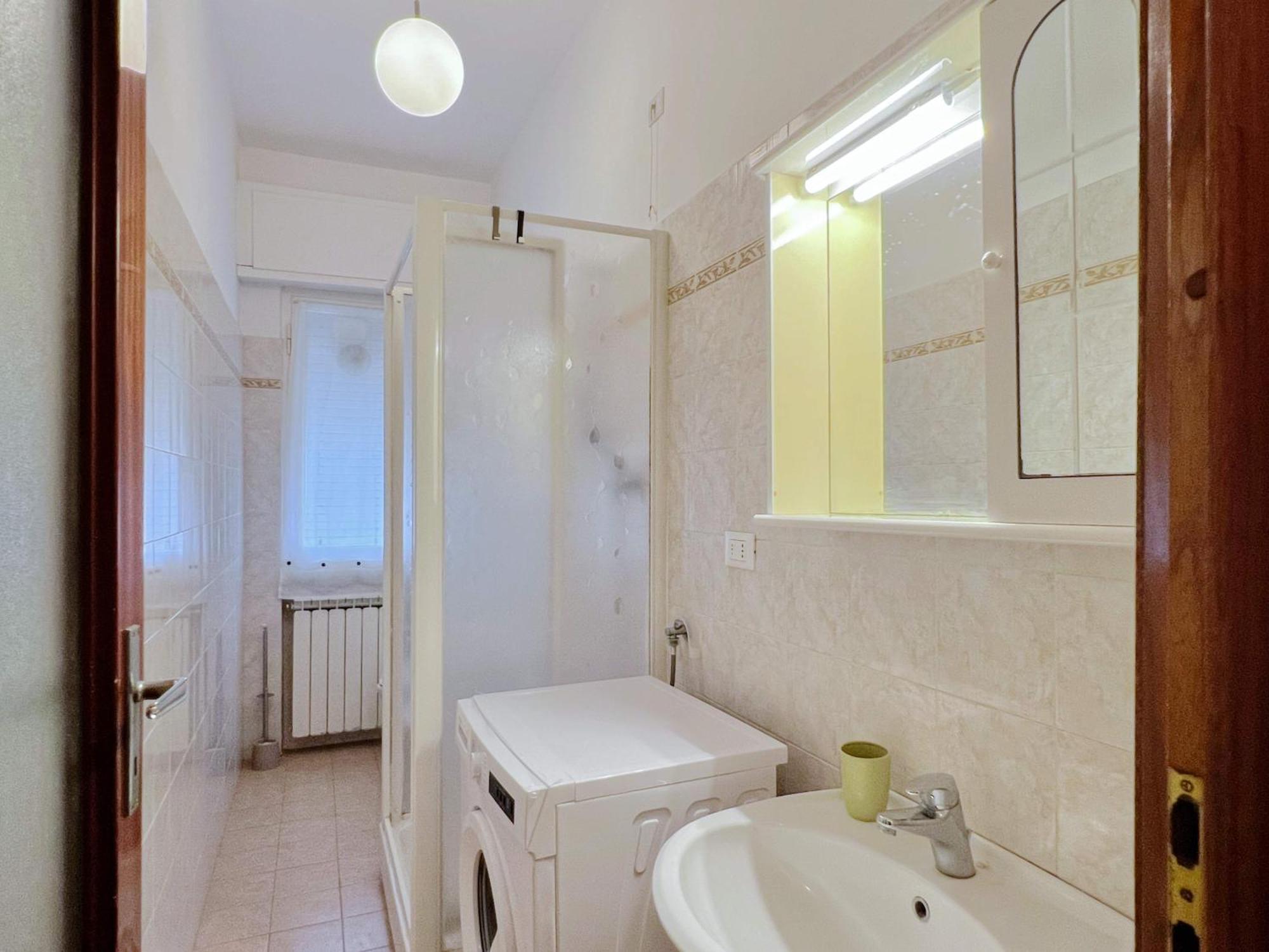 Ampio Appartamento Con Vista Варацце Экстерьер фото