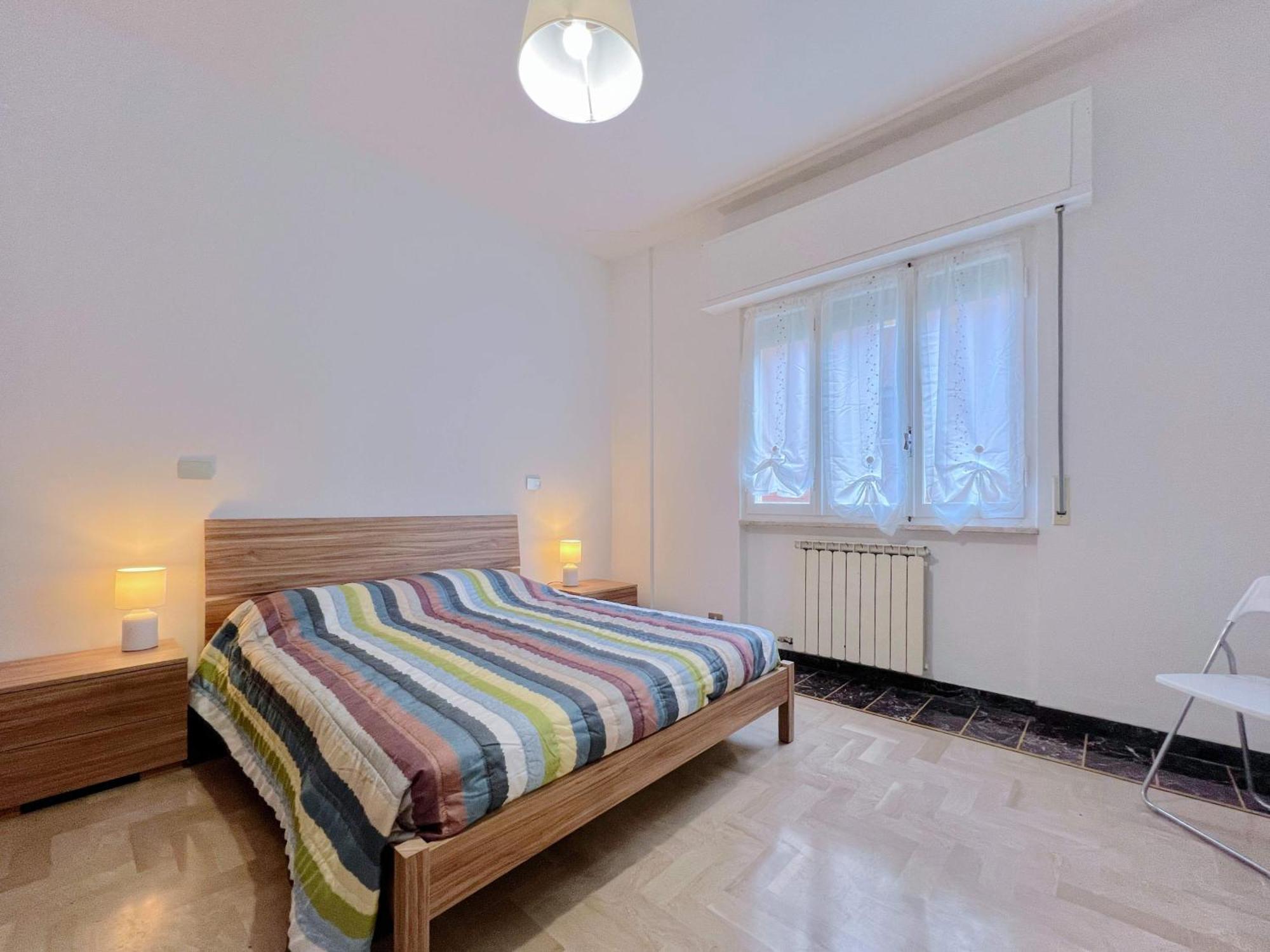 Ampio Appartamento Con Vista Варацце Экстерьер фото